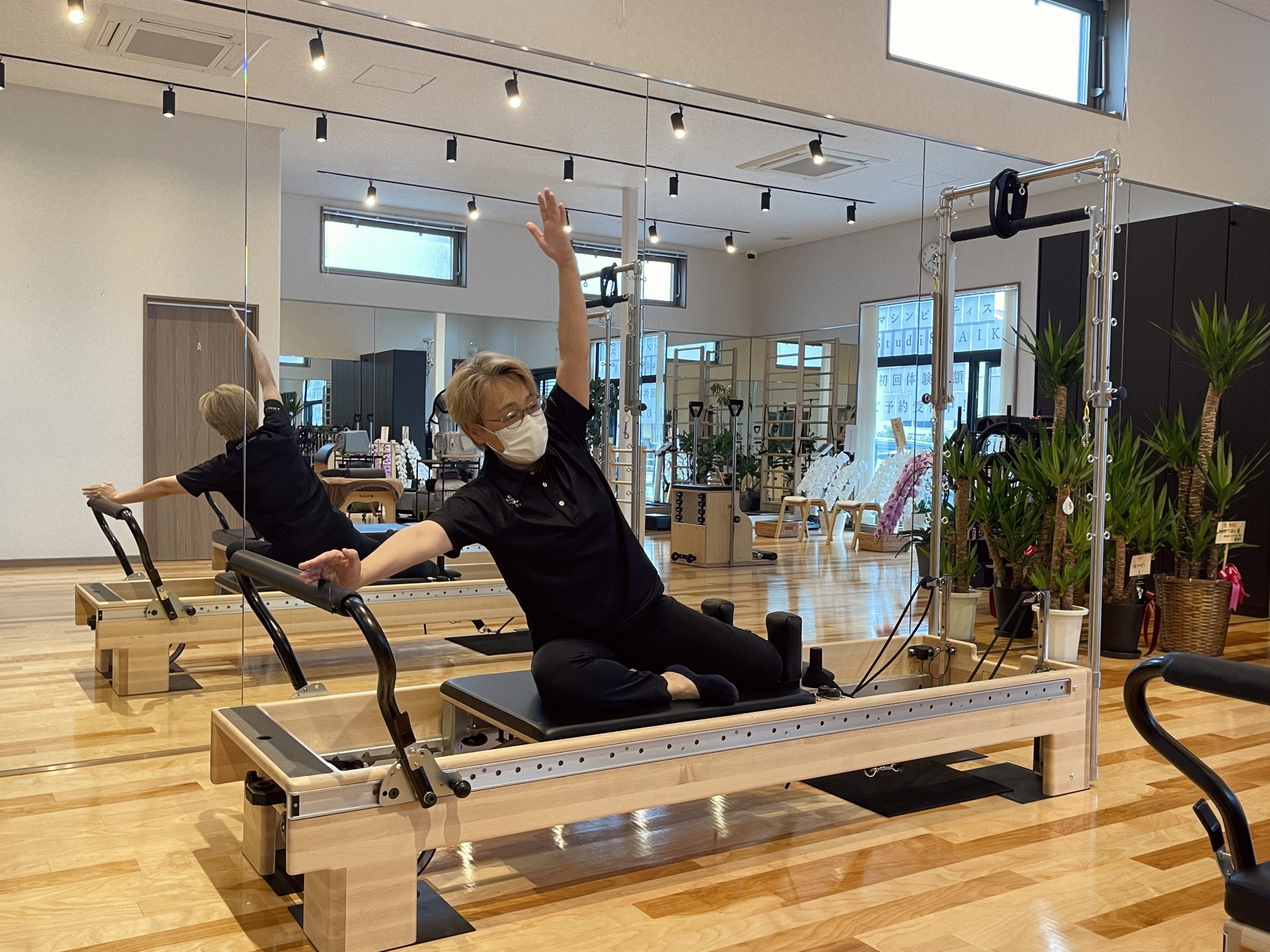 ピラティスマシンの使い方「リフォーマー」 | StudioTAIKA